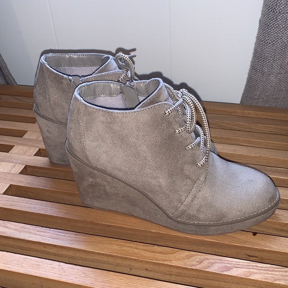 Carlos Santana wedge bootie - Picture 4 of 6